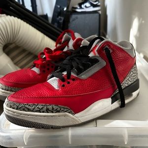 Jordan 3 Retro Fire Red Cement